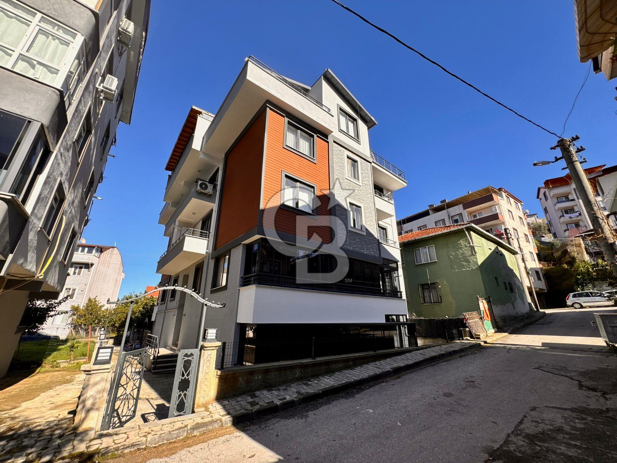 CB ENVOY | Gölcük Yeni Mahalle'de 4+1 Ferah Bahçe Dubleks