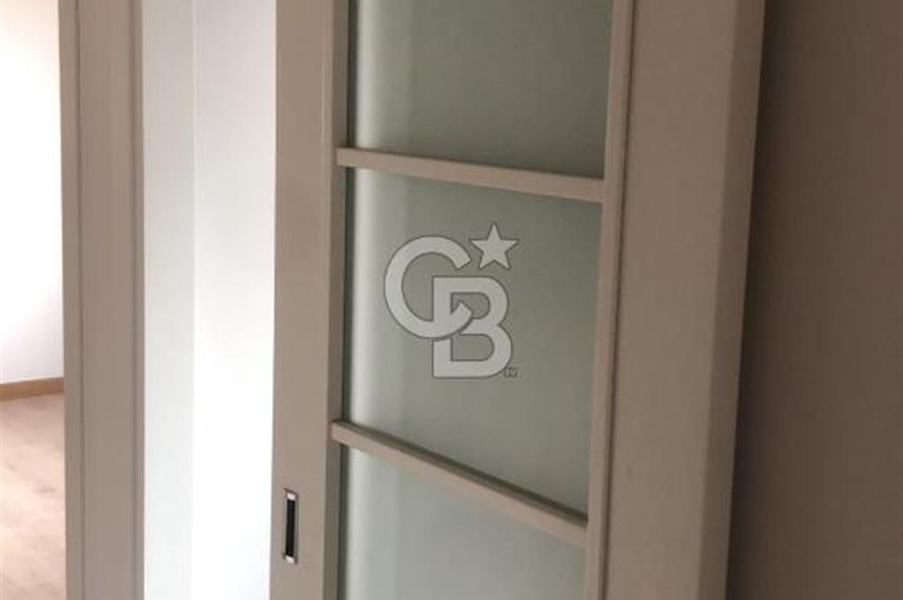 ERENKÖYDE MARMARAY VE MİNİBÜSE YAKIN SIFIR 2+1 DAİRE