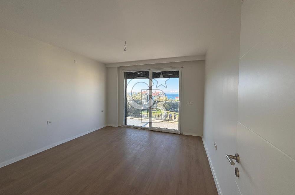 CB KİNG'DEN BUHANİYE/PELİTKÖY DENİZ MANZARALI SATILIK VİLLA