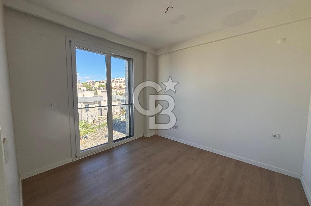 CB KİNG'DEN BUHANİYE/PELİTKÖY DENİZ MANZARALI SATILIK VİLLA