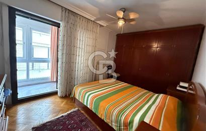 Karşıyaka Bostanlı Muhteşem Lokasyonda Satılık Lux 4+1 Daire