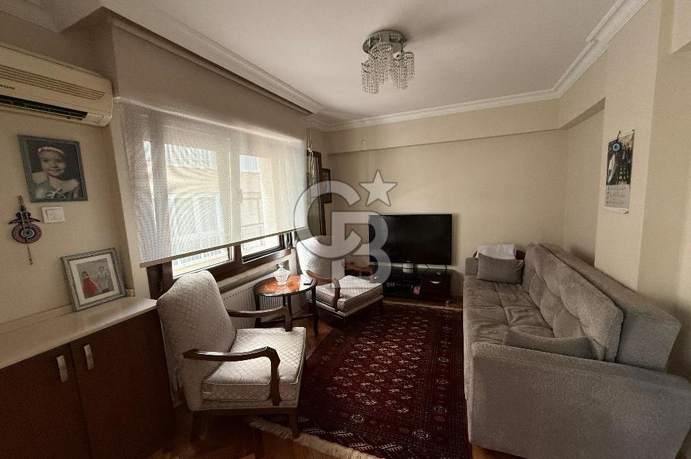 Karşıyaka Bostanlı Muhteşem Lokasyonda Satılık Lux 4+1 Daire