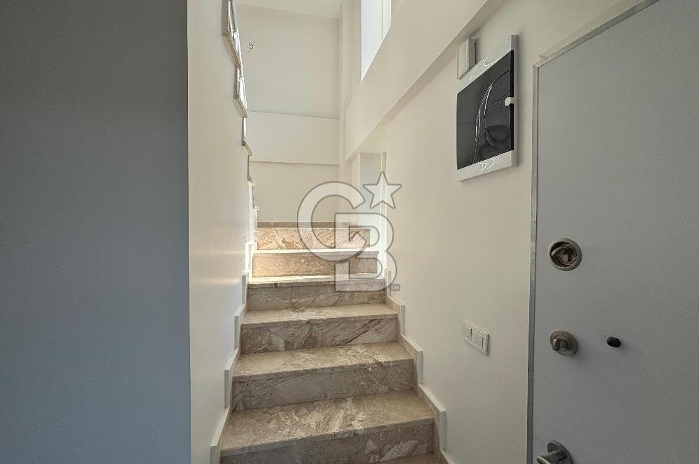 CB KİNG'DEN BUHANİYE/PELİTKÖY DENİZ MANZARALI SATILIK VİLLA