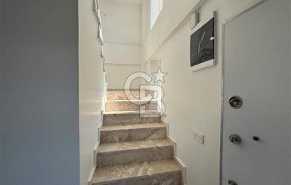 CB KİNG'DEN BUHANİYE/PELİTKÖY DENİZ MANZARALI SATILIK VİLLA