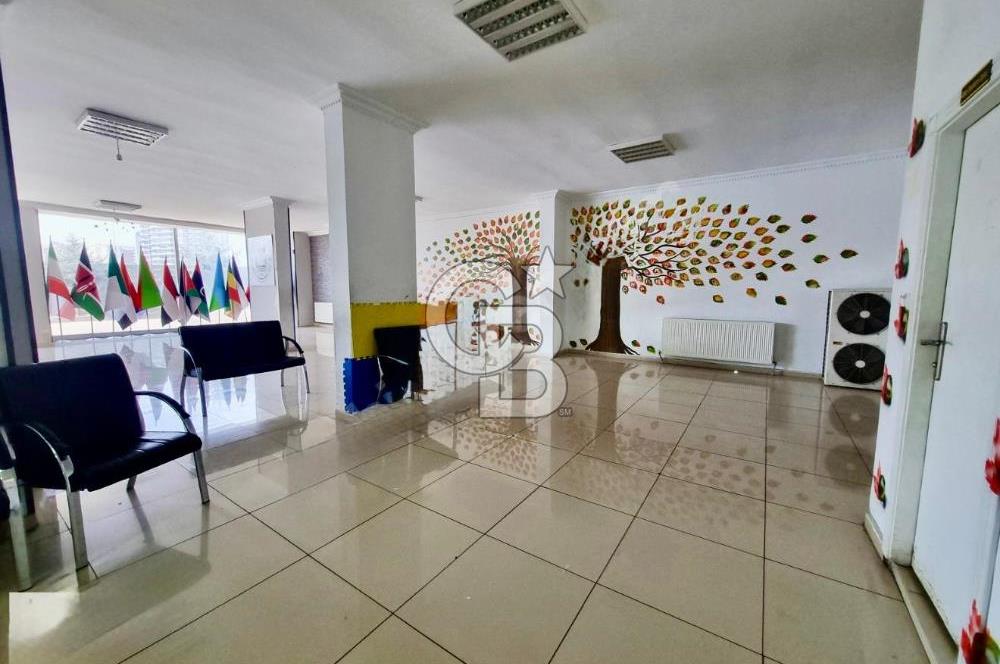 CADDE ÜZERİ TOPLU ULAŞIM MERKEZİ KONUM 3000M2 KOMPLE KİRALK BİNA