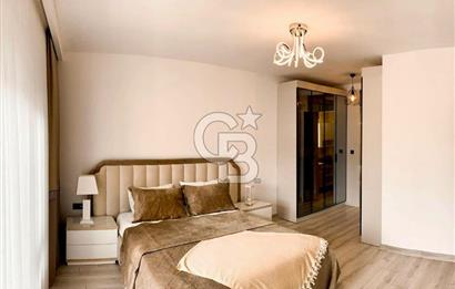 2 BLOKLU SİTEDE 7/24 GÜVENLKLİ ORTA KAT LÜX YAPILI MASRAFSIZ 4+1