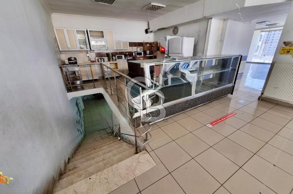 CADDE ÜZERİ TOPLU ULAŞIM MERKEZİ KONUM 3000M2 KOMPLE KİRALK BİNA