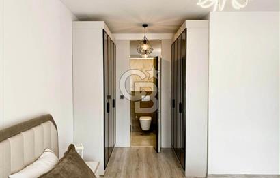 2 BLOKLU SİTEDE 7/24 GÜVENLKLİ ORTA KAT LÜX YAPILI MASRAFSIZ 4+1