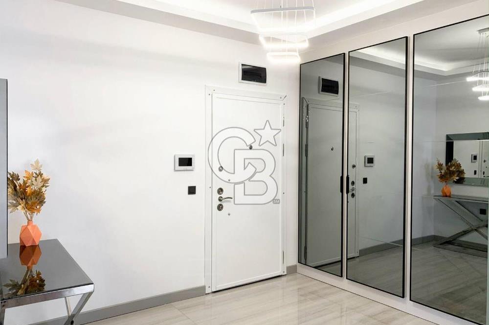 2 BLOKLU SİTEDE 7/24 GÜVENLKLİ ORTA KAT LÜX YAPILI MASRAFSIZ 4+1