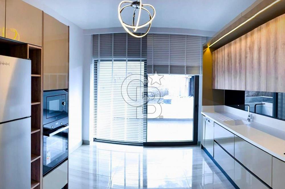 2 BLOKLU SİTEDE 7/24 GÜVENLKLİ ORTA KAT LÜX YAPILI MASRAFSIZ 4+1