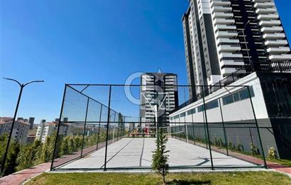 2 BLOKLU SİTEDE 7/24 GÜVENLKLİ ORTA KAT LÜX YAPILI MASRAFSIZ 4+1