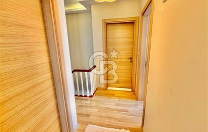 CB ENVOY Başiskele Zeray Kent'te Mükemmel Manzaralı 4+1 Dubleks