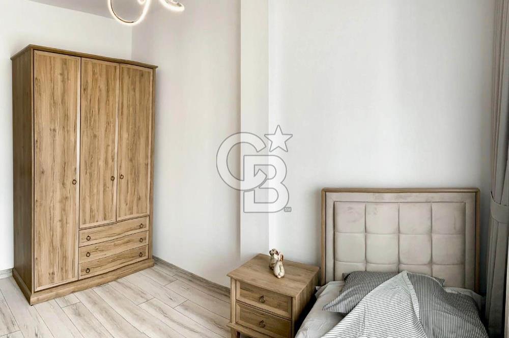 2 BLOKLU SİTEDE 7/24 GÜVENLKLİ ORTA KAT LÜX YAPILI MASRAFSIZ 4+1