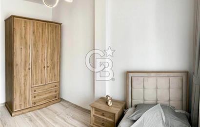 2 BLOKLU SİTEDE 7/24 GÜVENLKLİ ORTA KAT LÜX YAPILI MASRAFSIZ 4+1