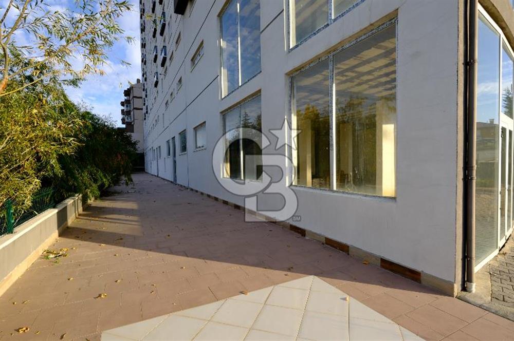 SAMSUN ANKARA YOLU'NA CEPHE KÖŞE BAŞI SATILIK DÜKKAN&MAĞAZA