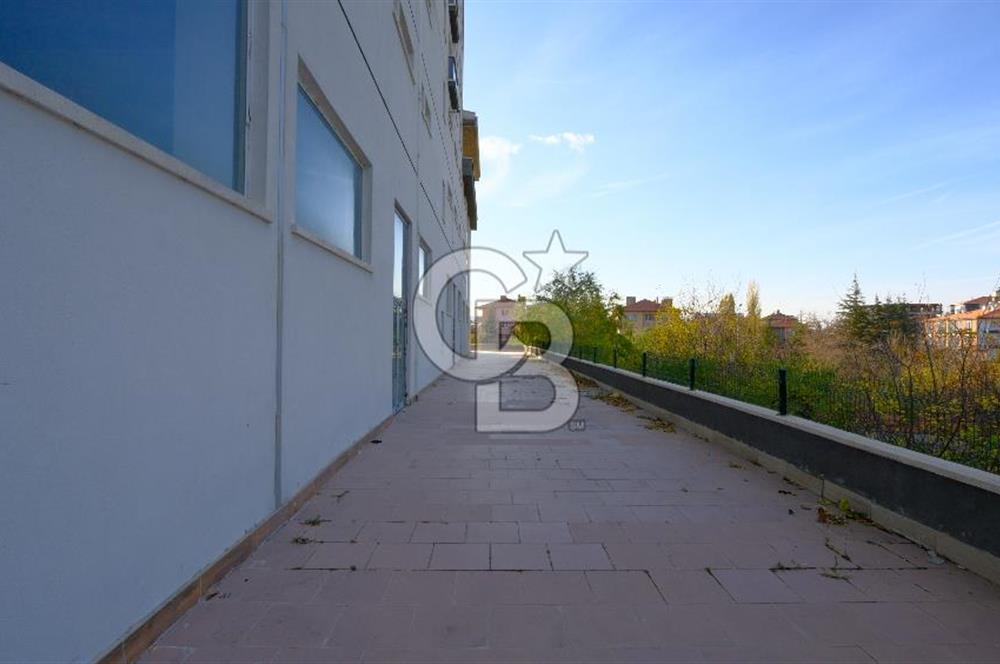 SAMSUN ANKARA YOLU'NA CEPHE KÖŞE BAŞI SATILIK DÜKKAN&MAĞAZA