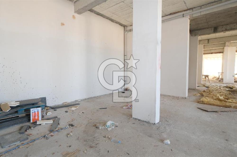 SAMSUN ANKARA YOLU'NA CEPHE KÖŞE BAŞI SATILIK DÜKKAN&MAĞAZA