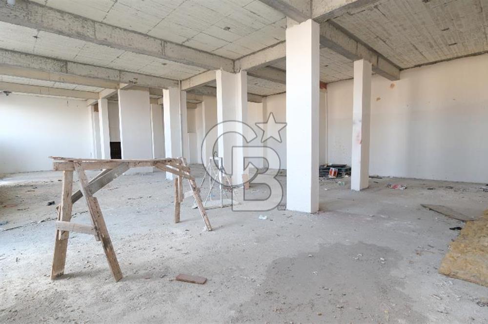 SAMSUN ANKARA YOLU'NA CEPHE KÖŞE BAŞI SATILIK DÜKKAN&MAĞAZA