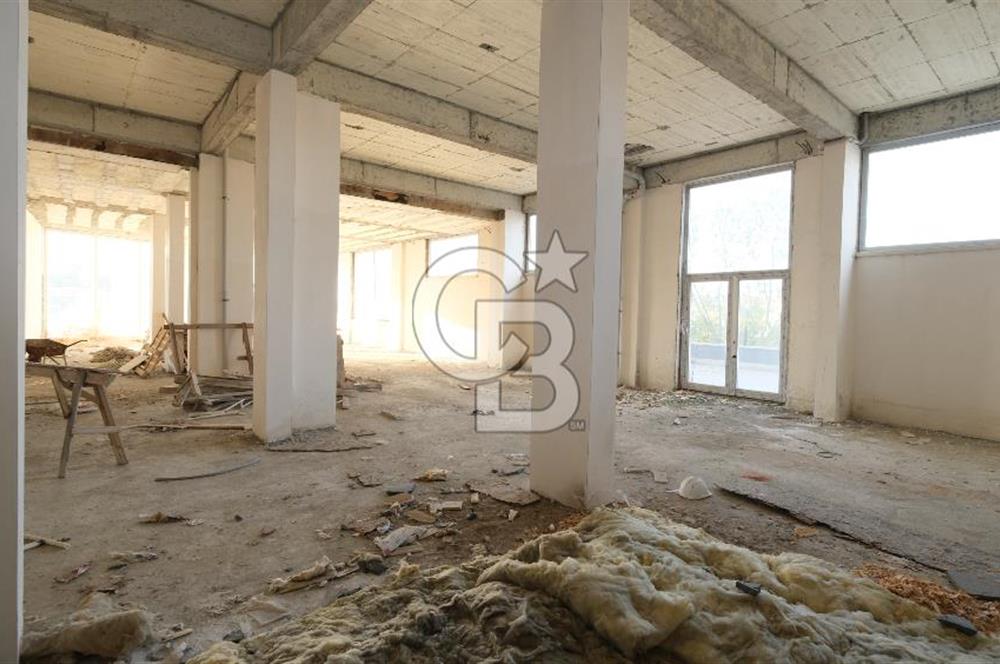 SAMSUN ANKARA YOLU'NA CEPHE KÖŞE BAŞI SATILIK DÜKKAN&MAĞAZA