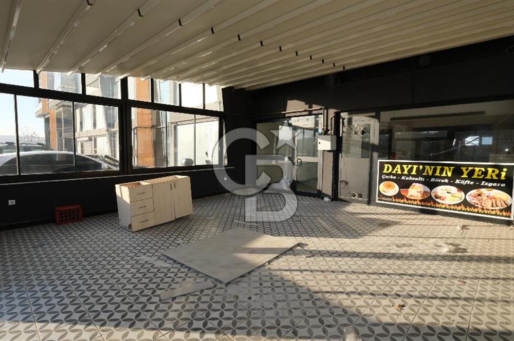SAMSUN ANKARA YOLU ÜZERİ KÖŞE BAŞI SATILIK DÜKKAN