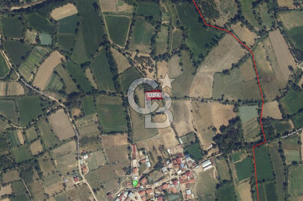 MERKEZ KURTGÖMEÇ KÖYÜNDE 1.087 M2 VERİMLİ TARLA - YATIRIMLIK