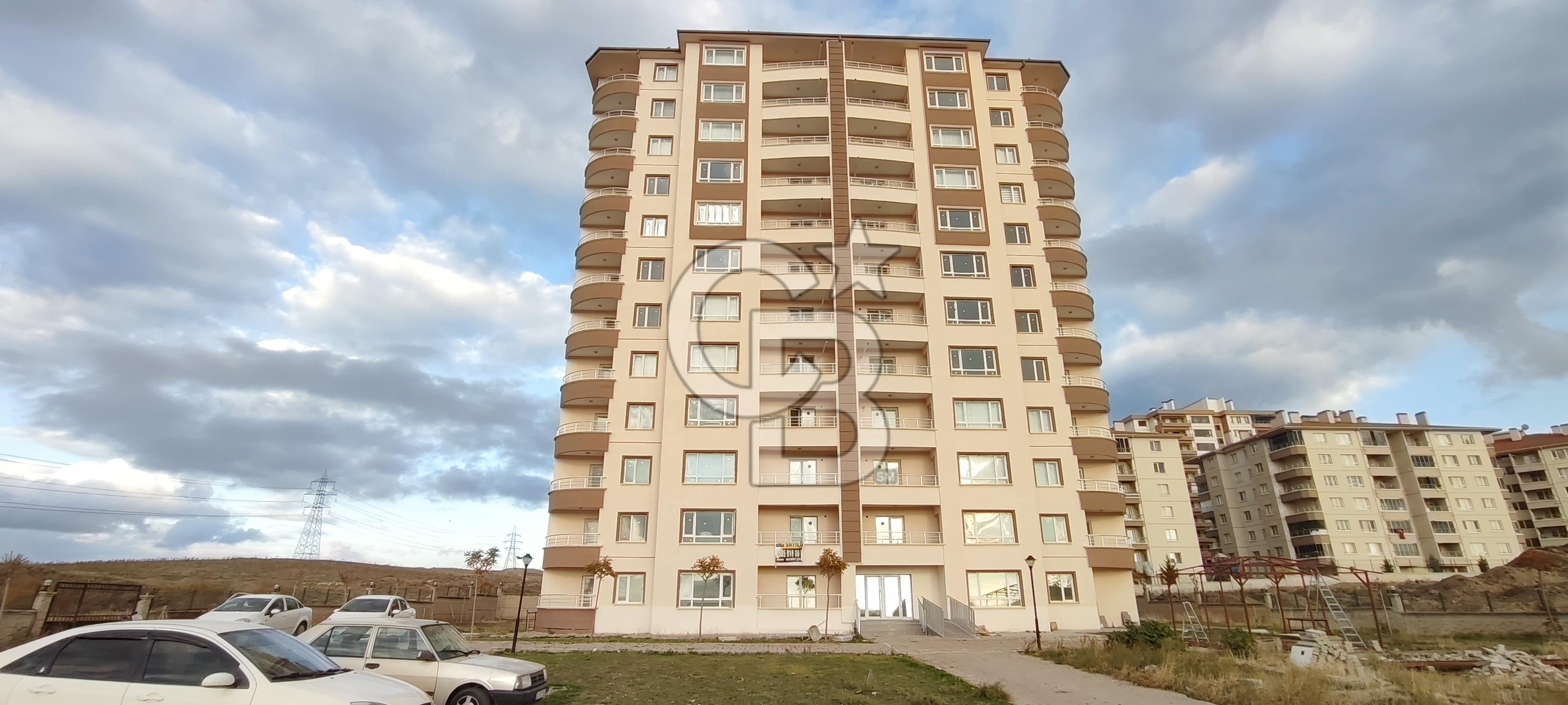 ALCI MAHALLESİ ASANSÖRLÜ 3+1 GENİŞ FERAH SATILIK DAİRE
