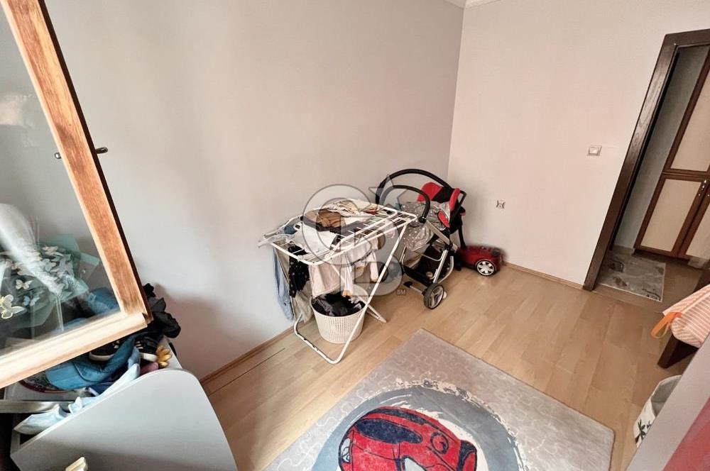 ŞEHİTLER CD ÜZERİ ÖN CEPHE ÇİFT BALKONLU MASRAFSIZ GENİŞ 3+1 