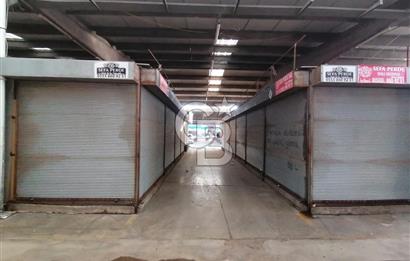 Urla Pazarında Satılık dükkan 