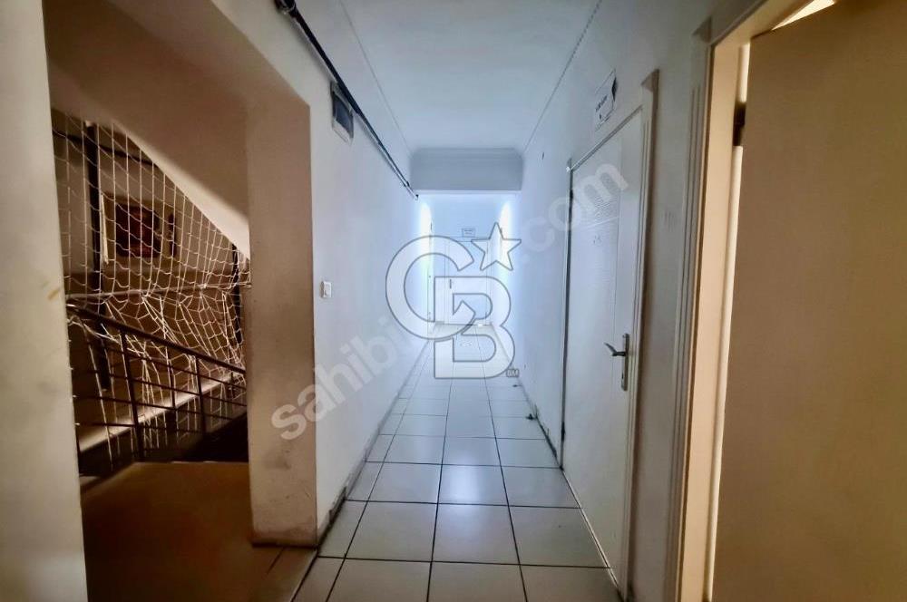 CADDE ÜZERİ TOPLU ULAŞIM MERKEZİ KONUM 3000M2 KOMPLE KİRALK BİNA