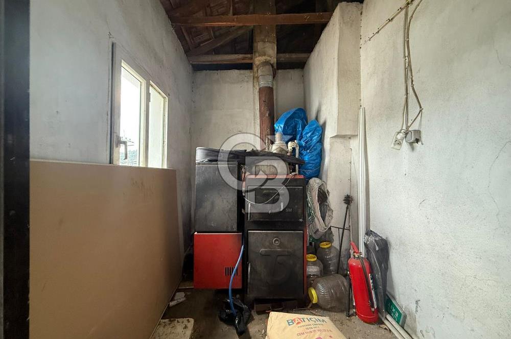 Seferihisar Turgut’da Satılık Köy Evi