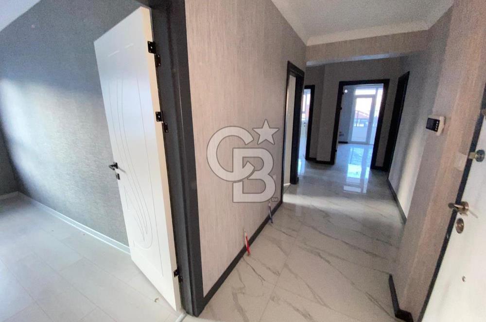 CADDE YAKINI ASANSÖRLÜ İSKANLI YENİ BİNADA KATTA SIFIR 3+1