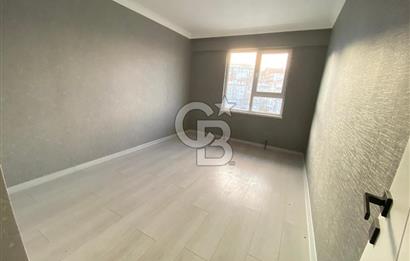 CADDE YAKINI ASANSÖRLÜ İSKANLI YENİ BİNADA KATTA SIFIR 3+1