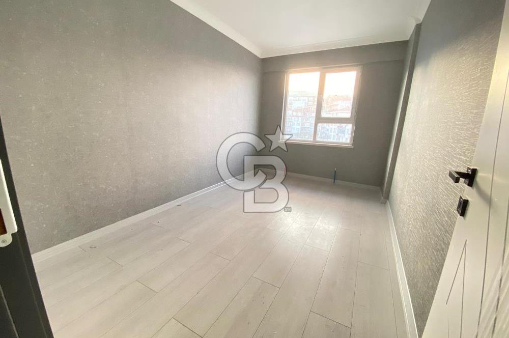 CADDE YAKINI ASANSÖRLÜ İSKANLI YENİ BİNADA KATTA SIFIR 3+1