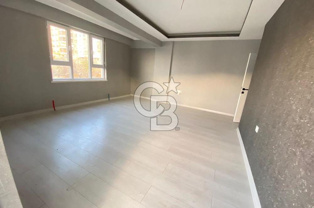 CADDE YAKINI ASANSÖRLÜ İSKANLI YENİ BİNADA KATTA SIFIR 3+1