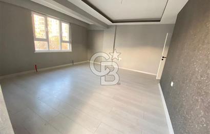 CADDE YAKINI ASANSÖRLÜ İSKANLI YENİ BİNADA KATTA SIFIR 3+1