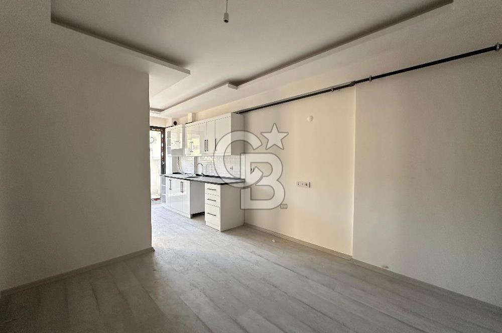 BUCA TINAZTEPE KAMPÜS YAKINI 1+1 REZİDANS'TA BALKONLU LÜKS DAİRE