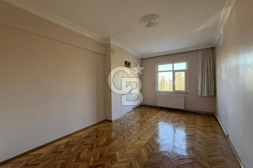 Kartal Yakacık Yeni Mahalle'de Ferah ve Kullanışlı 3+1 Daire