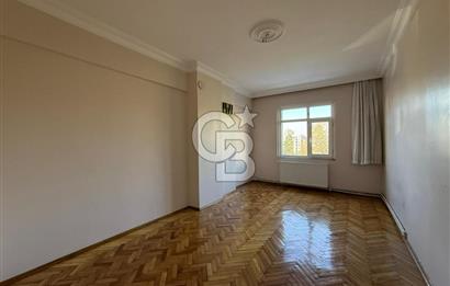 Kartal Yakacık Yeni Mahalle'de Ferah ve Kullanışlı 3+1 Daire