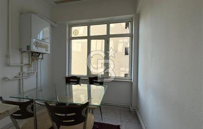 Kartal Yakacık Yeni Mahalle'de Ferah ve Kullanışlı 3+1 Daire