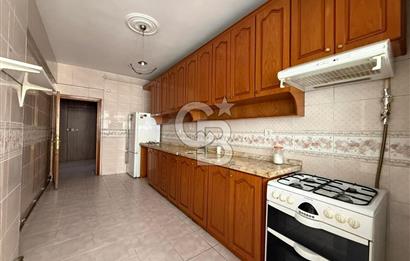 Kartal Yakacık Yeni Mahalle'de Ferah ve Kullanışlı 3+1 Daire