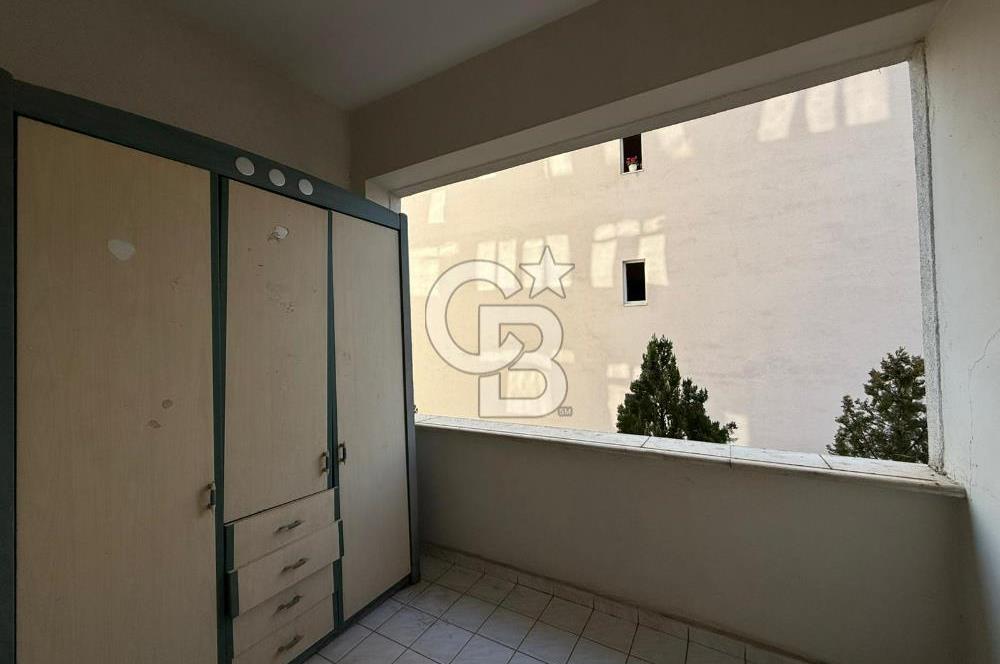 Kartal Yakacık Yeni Mahalle'de Ferah ve Kullanışlı 3+1 Daire