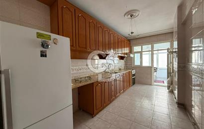 Kartal Yakacık Yeni Mahalle'de Ferah ve Kullanışlı 3+1 Daire