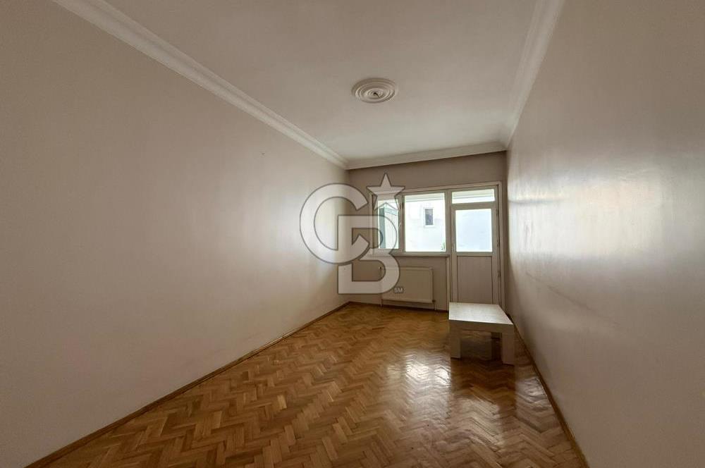 Kartal Yakacık Yeni Mahalle'de Ferah ve Kullanışlı 3+1 Daire