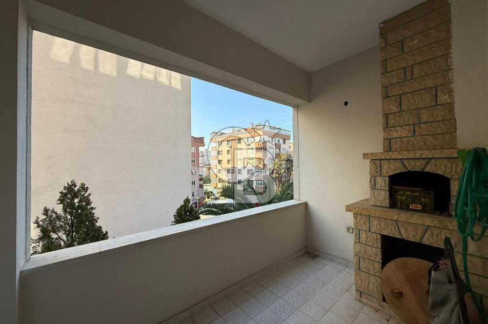 Kartal Yakacık Yeni Mahalle'de Ferah ve Kullanışlı 3+1 Daire