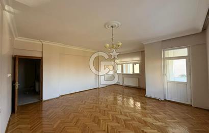 Kartal Yakacık Yeni Mahalle'de Ferah ve Kullanışlı 3+1 Daire