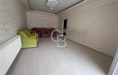 CADDE ÜZERİ ÖN CEPHE ASANSÖRLÜ GENİŞ BALKONLU 2+1 KAT KONUMUNDA