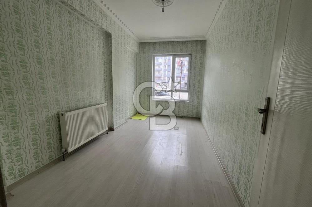 CADDE ÜZERİ ÖN CEPHE ASANSÖRLÜ GENİŞ BALKONLU 2+1 KAT KONUMUNDA