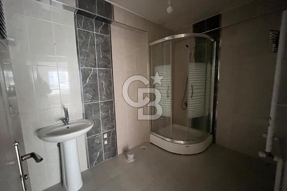 CADDE ÜZERİ ÖN CEPHE ASANSÖRLÜ GENİŞ BALKONLU 2+1 KAT KONUMUNDA