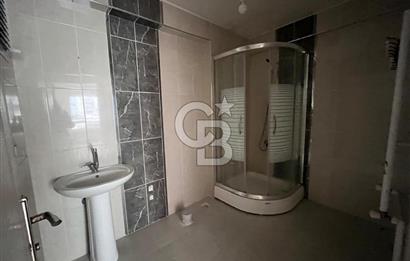 CADDE ÜZERİ ÖN CEPHE ASANSÖRLÜ GENİŞ BALKONLU 2+1 KAT KONUMUNDA