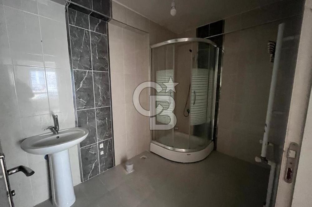 CADDE ÜZERİ ÖN CEPHE ASANSÖRLÜ GENİŞ BALKONLU 2+1 KAT KONUMUNDA